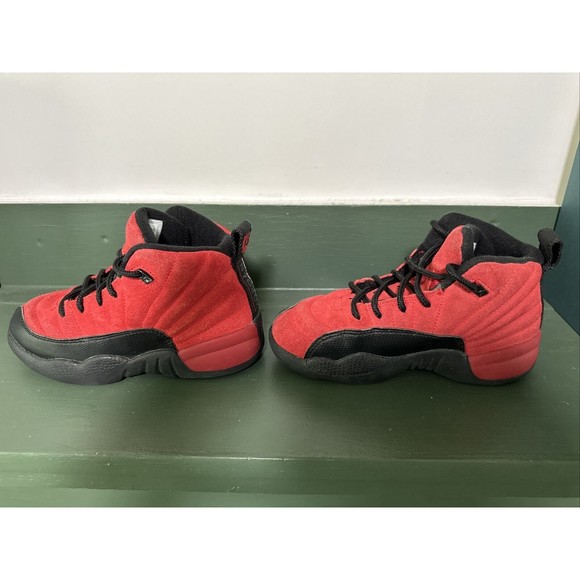 Nike Air Jordan 12 Retro 'Reverse Flu Game' 151186-602 Size 12C Kids - Picture 3 of 7